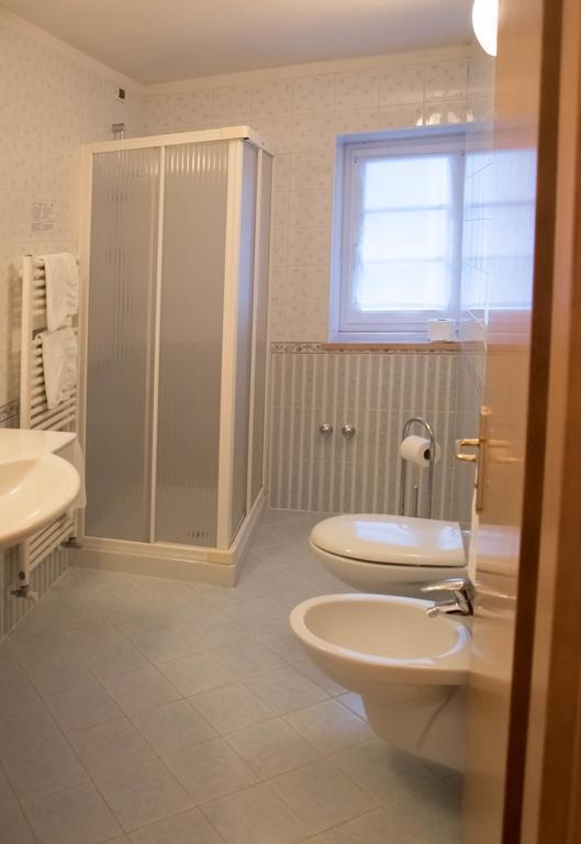 Hotel Nes Crepes Pozza di Fassa Rom bilde